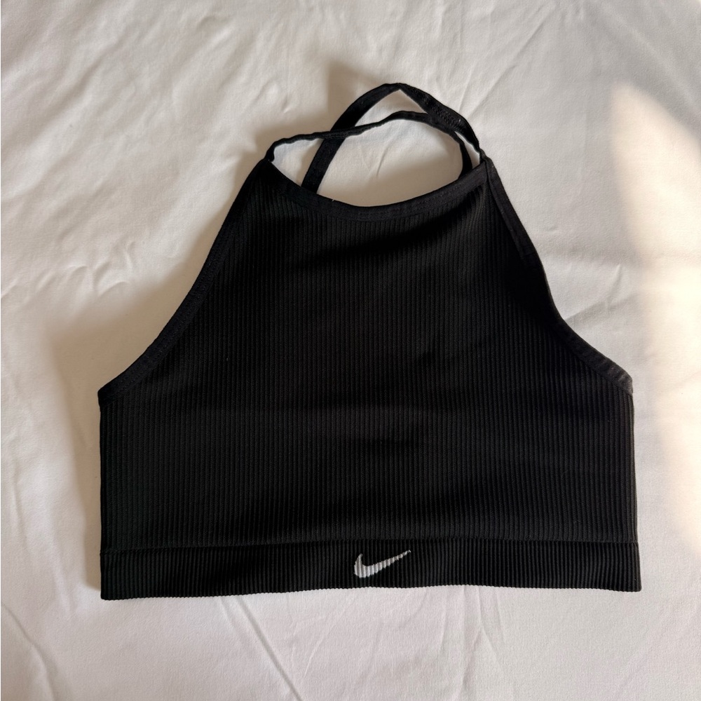 Nike Women's Ribbed Black Sports Bra